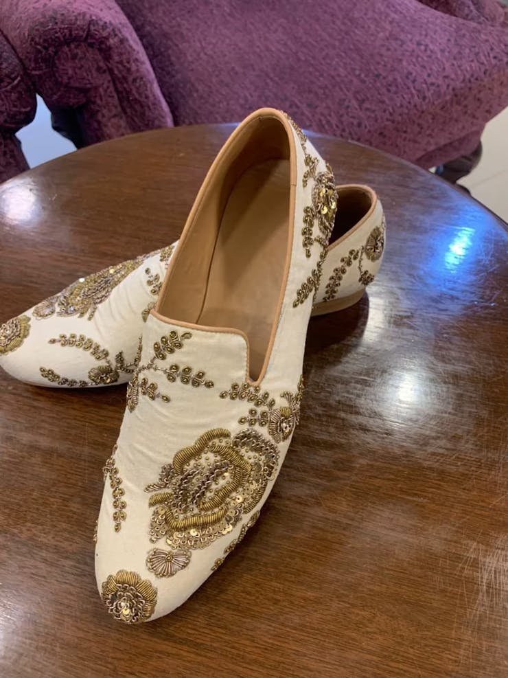 Groom footwear discount